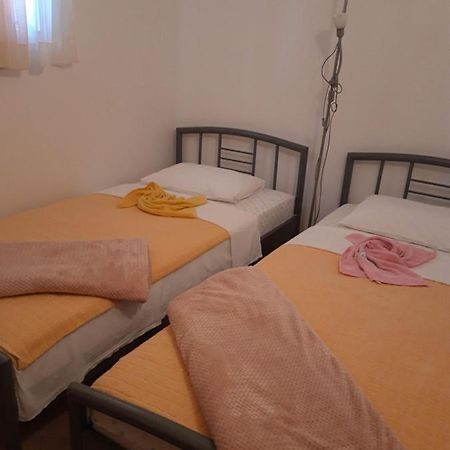 Apartment Perla Pirovac Exteriér fotografie