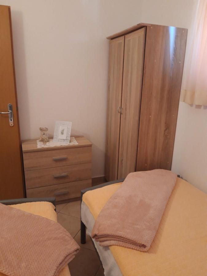Apartment Perla Pirovac Exteriér fotografie