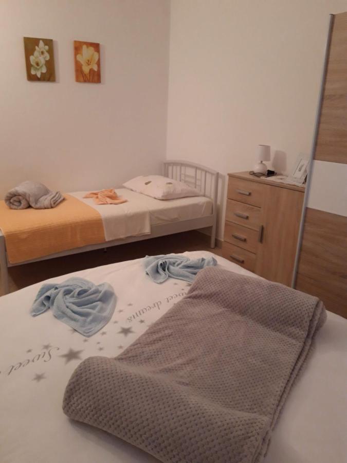 Apartment Perla Pirovac Exteriér fotografie